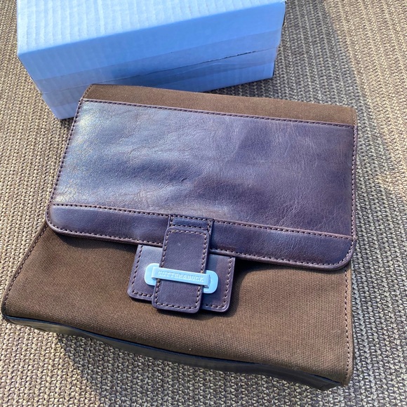 Cutter & Buck American Classic Collection Handbag - Picture 1 of 9